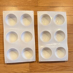 White Silicone Mold for Baking
